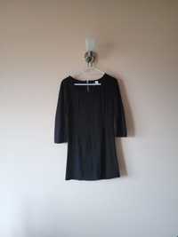 Mała czarna sukienka z wytłaczanego materiału H&M rozmiar M