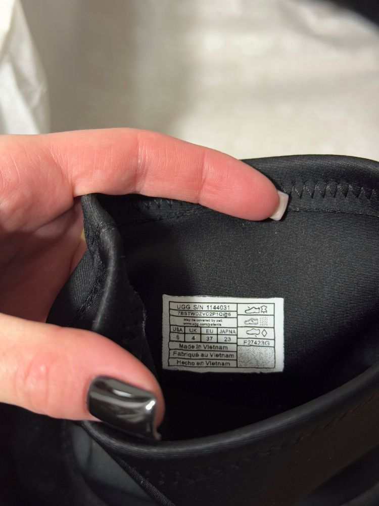 Зимняя обувь UGG Classic Dipper