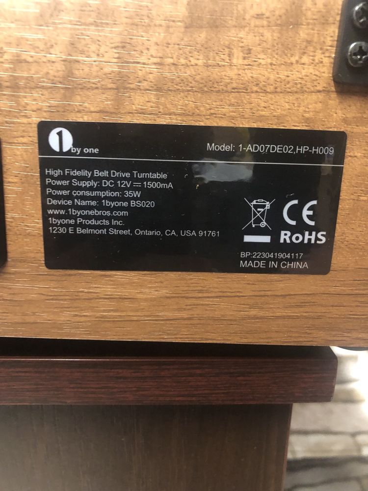 Gramofon z bluetooth