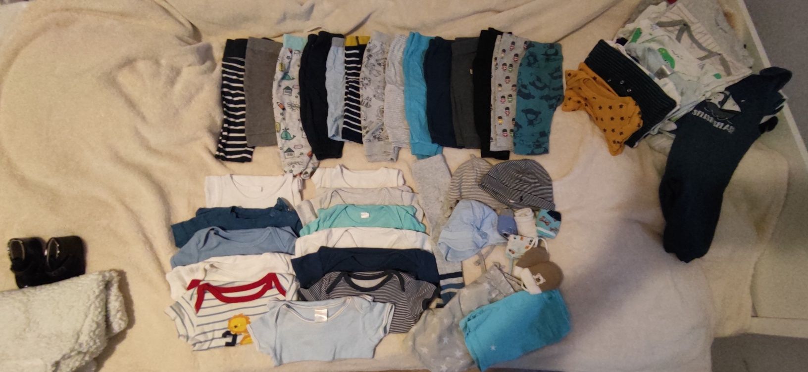 Wielka paka ubranek dla chłopca 62 68 body spodnie koszule kurtka