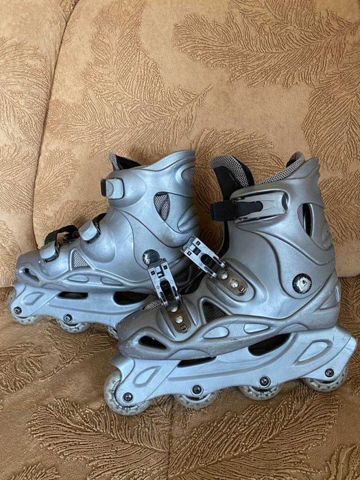 Роликові ковзани б/у