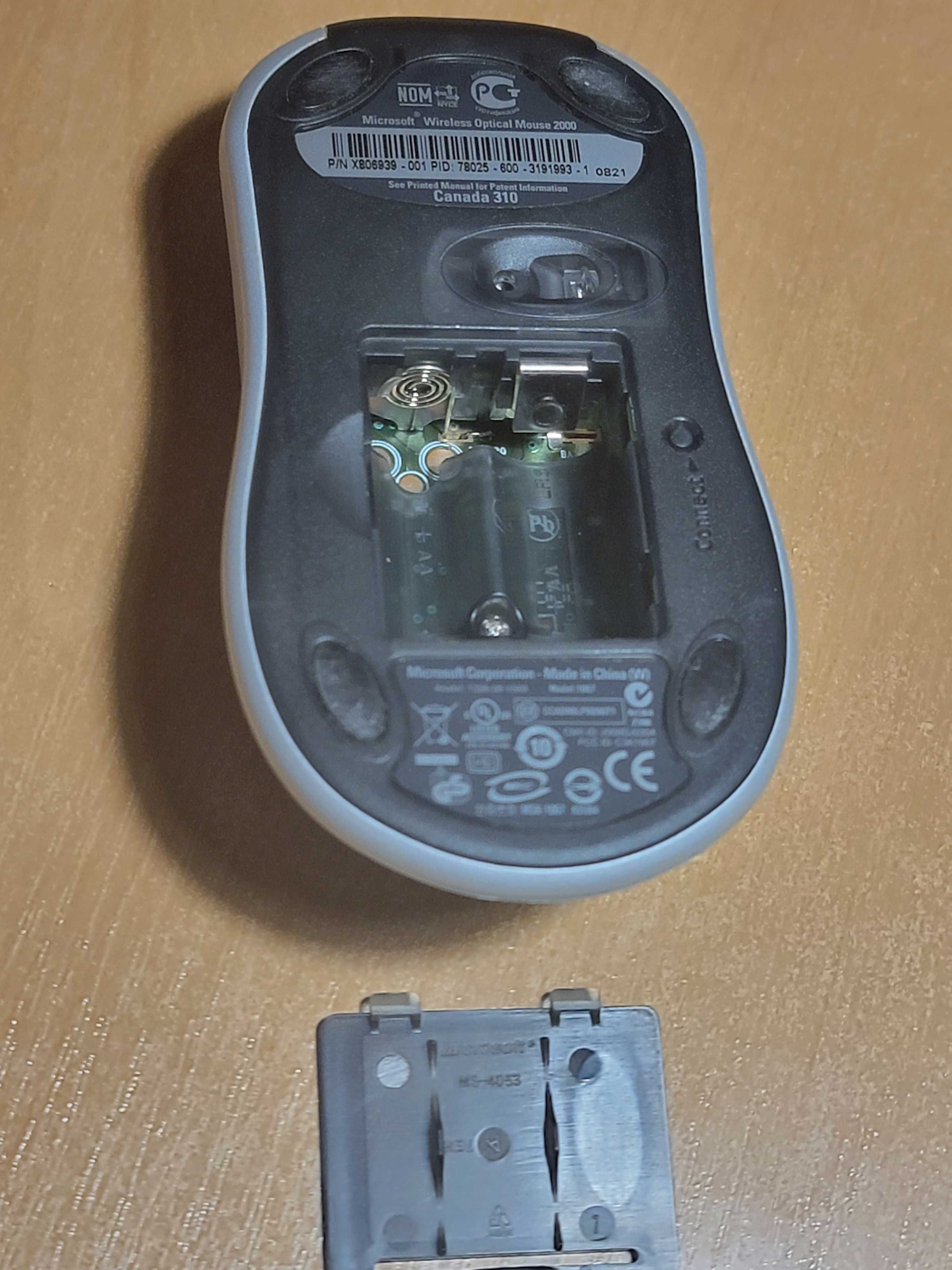 Мишка Microsoft Wireless Optical Mouse 2000