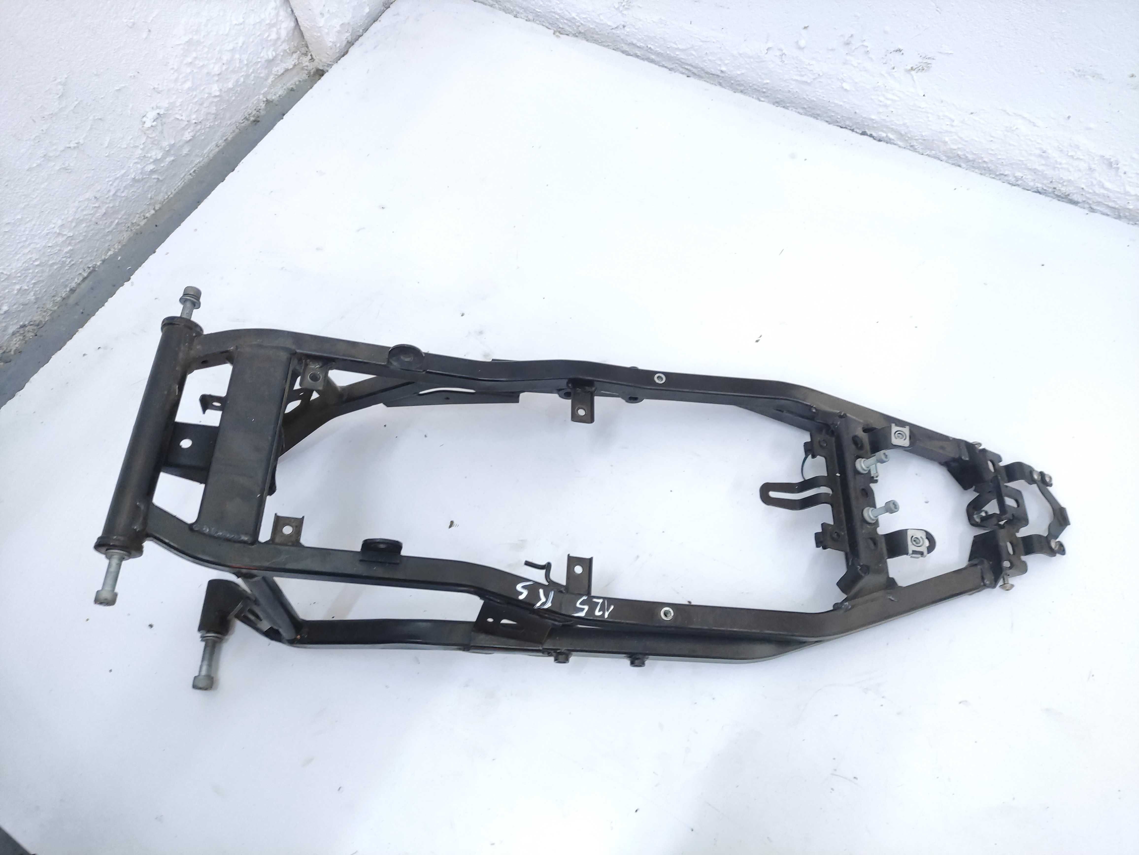 Aprilia Rs4 125 Rs50 06do16 4t Ogon subframe stelaż tylny Części