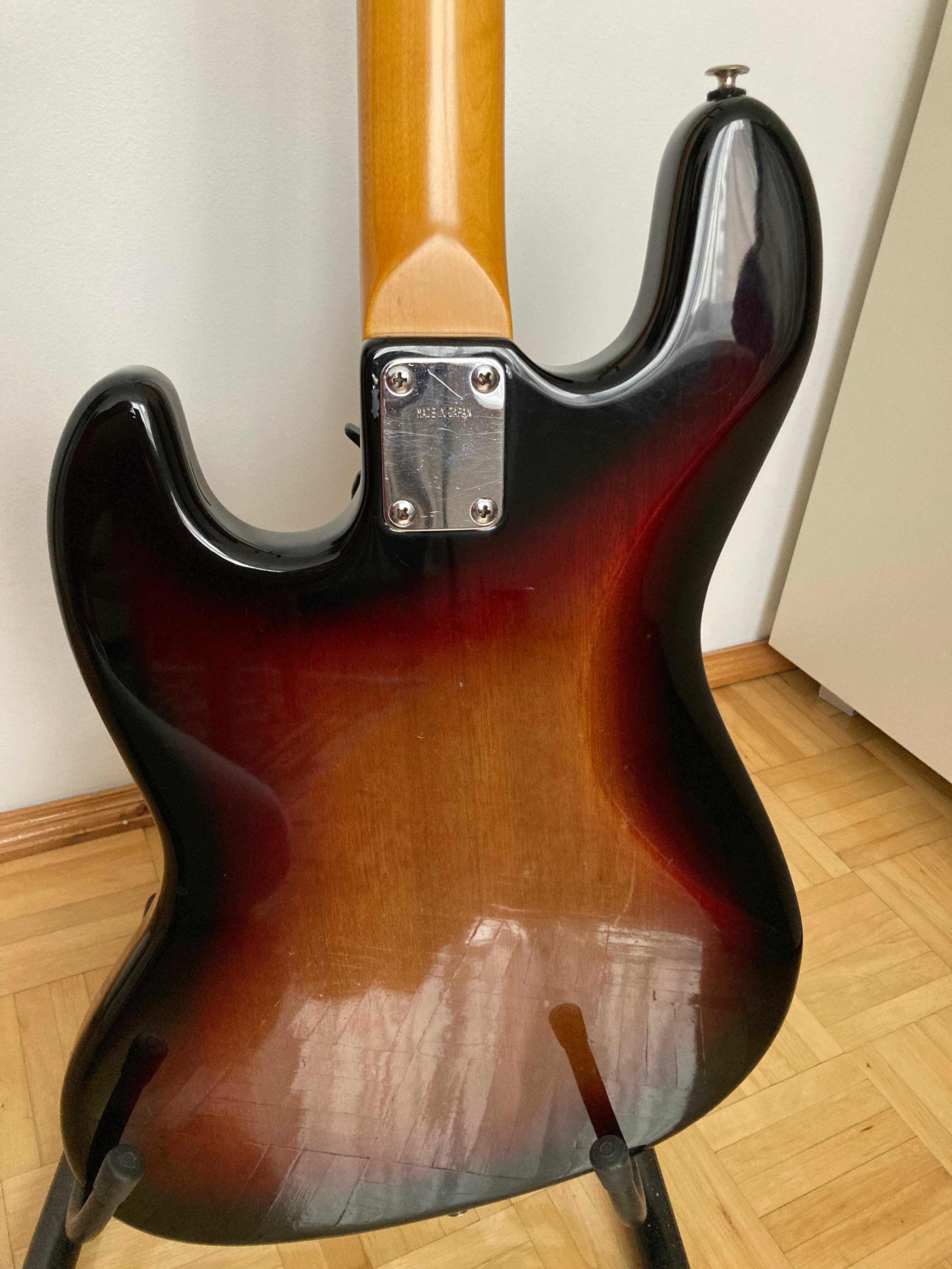 Gitara basowa japońska