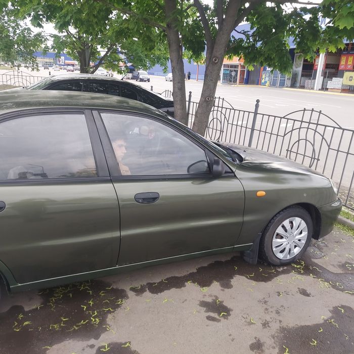Автомобіль  Daewoo Sens