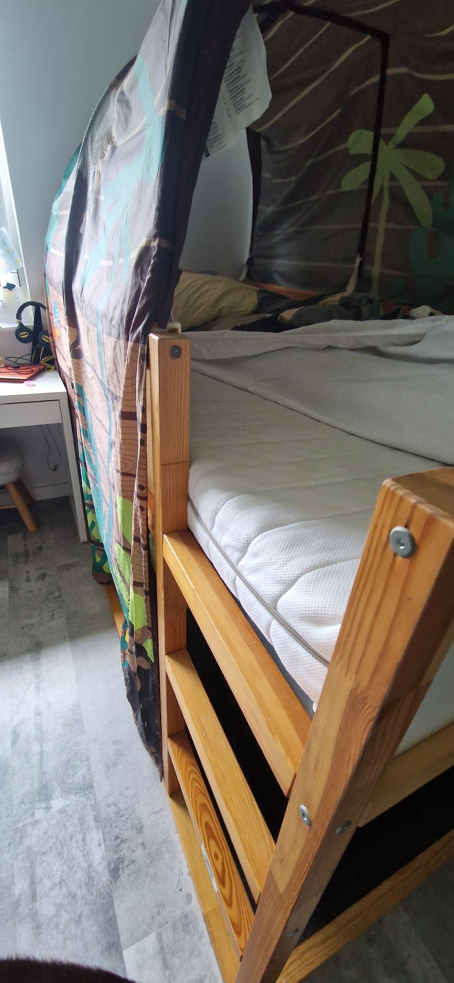 Ikea kura łóżko z drabinką i baldachimem