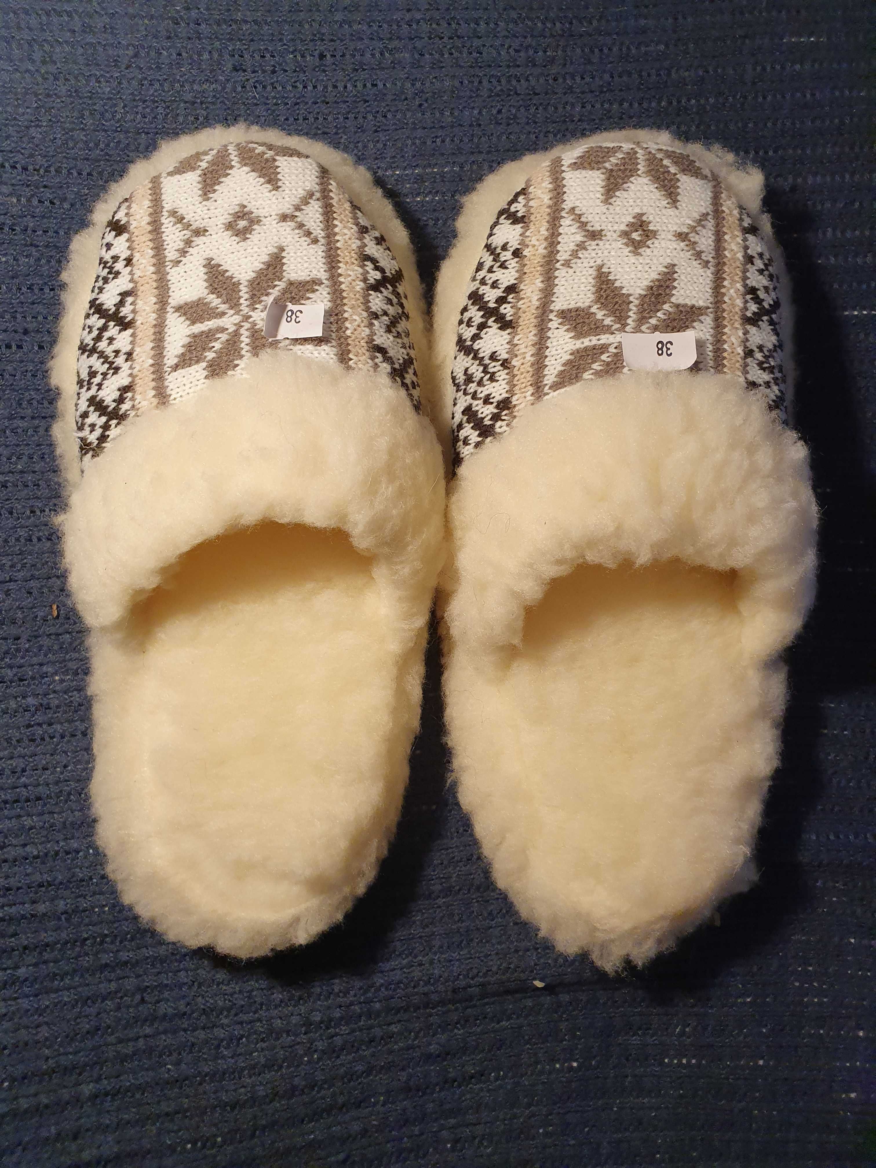 Kapcie wełniane góralskie nowe rozmiar 38
