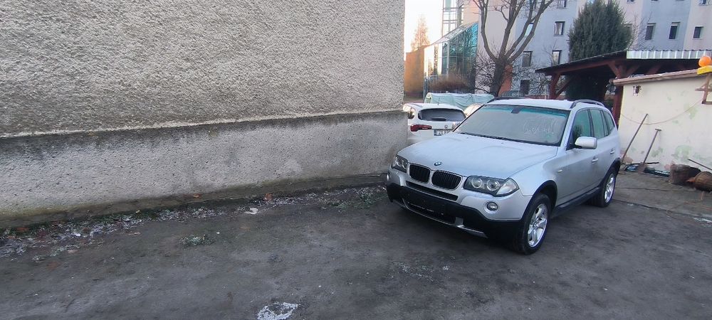 Sprzedam BMW X3 4x4  2.0 diesel automat