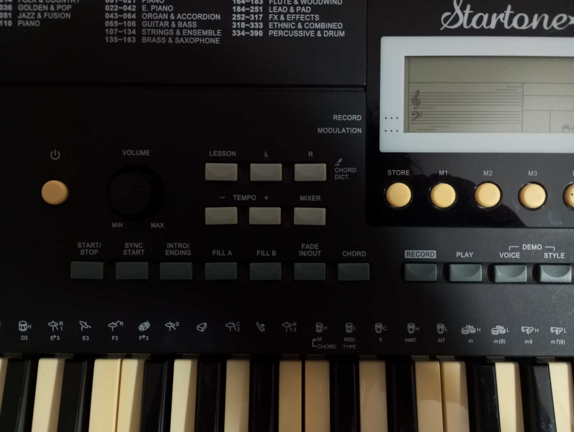 Piano Digital Startone MK-300 em bom estado