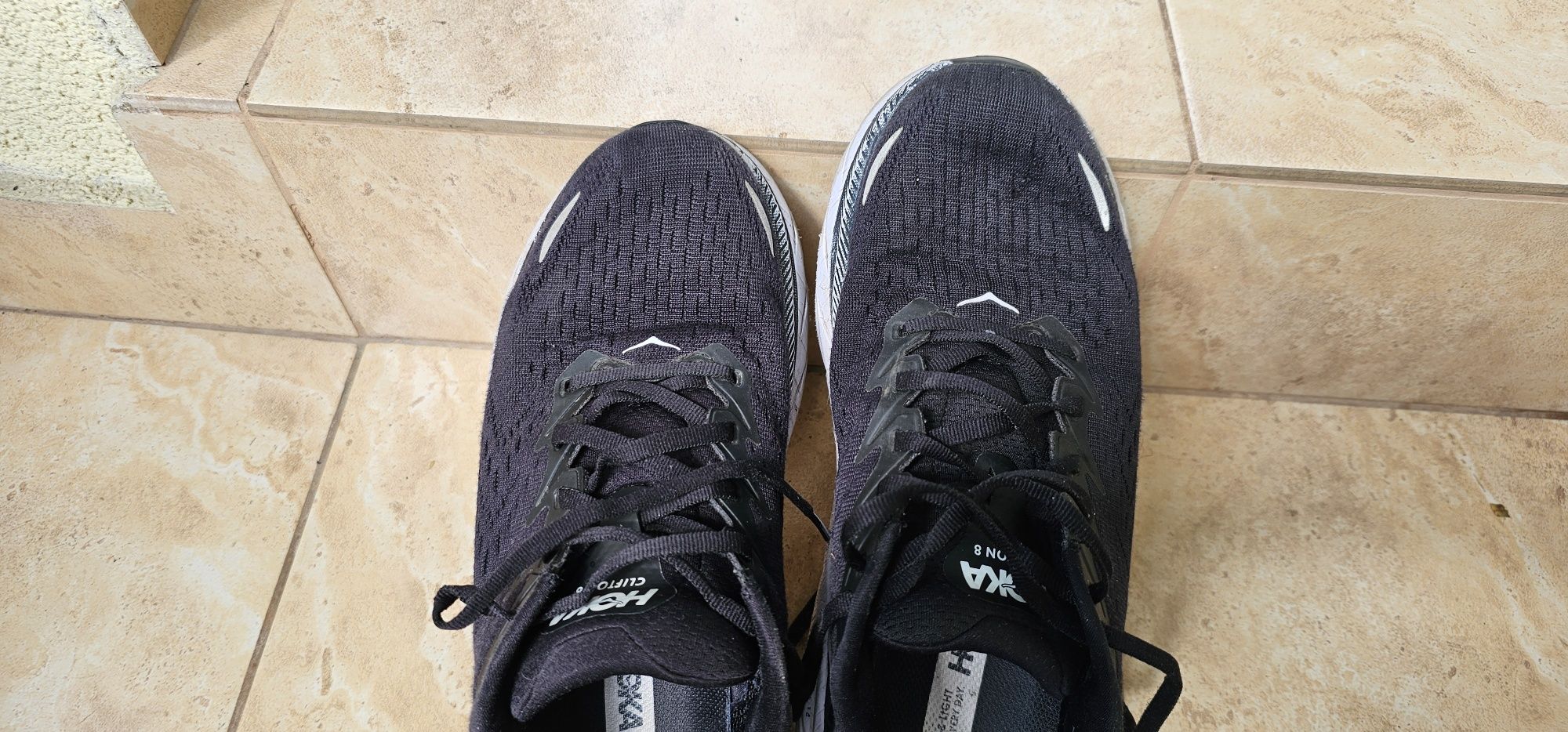 HOKA męskie buty do biegania rozmiar 42 wkładka 26,5cm