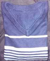 Підлітковий пуловер з V-подібним вирізом (р.44-46)