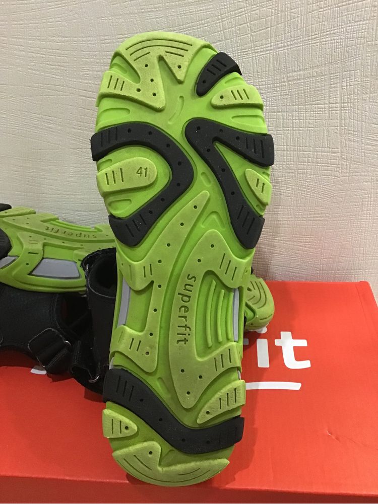 Босоножки Superfit  41 размер