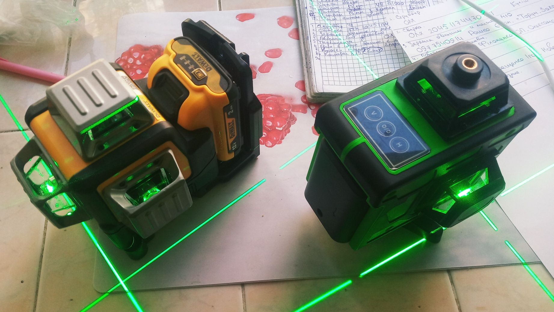 Лазерный 3Д уровень DeWalt 12B