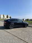 Tesla Model X 2018