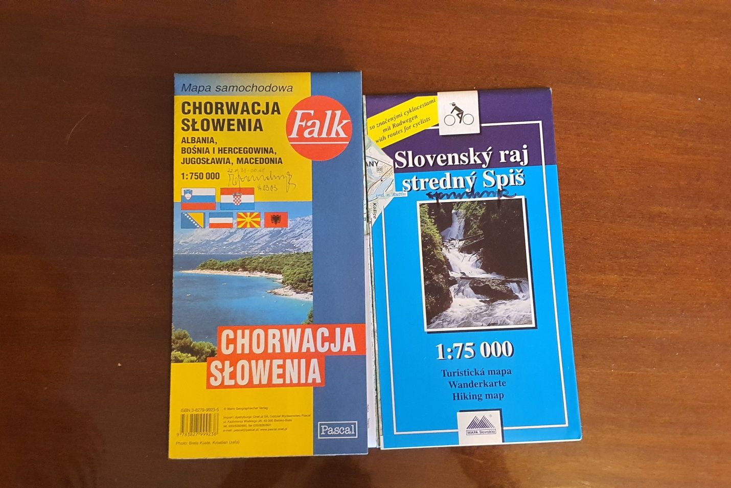 Mapy i przewodniki dotyczące Chorwacji i Słowenii