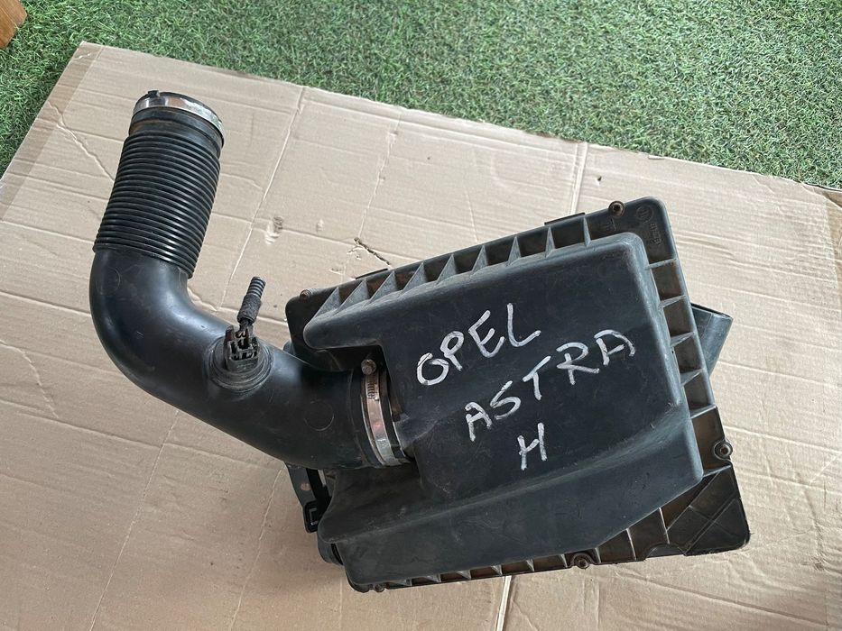 Obudowa filtra powietrza Opel Astra H