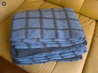 Полушерсть одеяла в клетку состояние новых 150см*190см без бирок