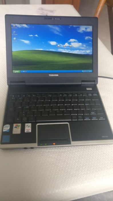 Portátil Toshiba NB100