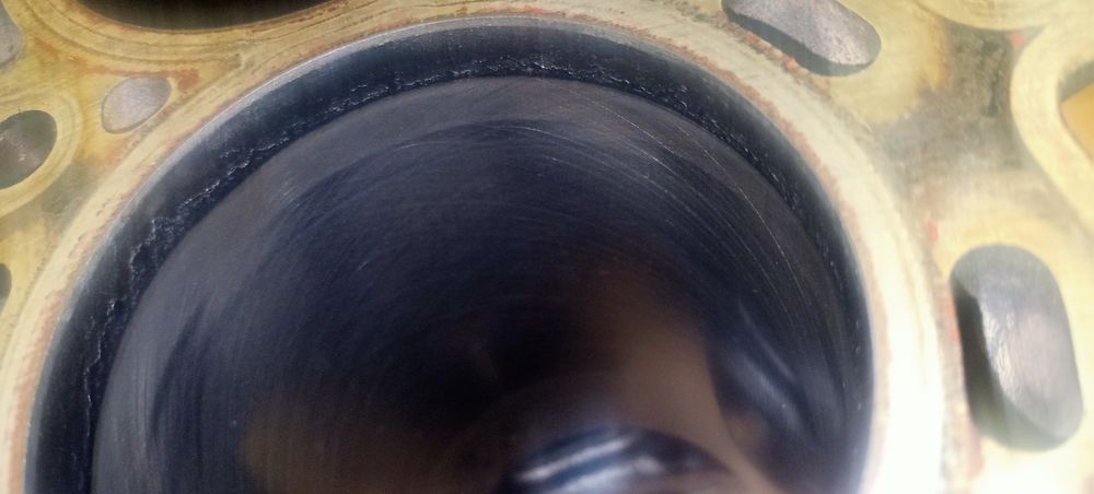 Продам блок к9к з поршнями