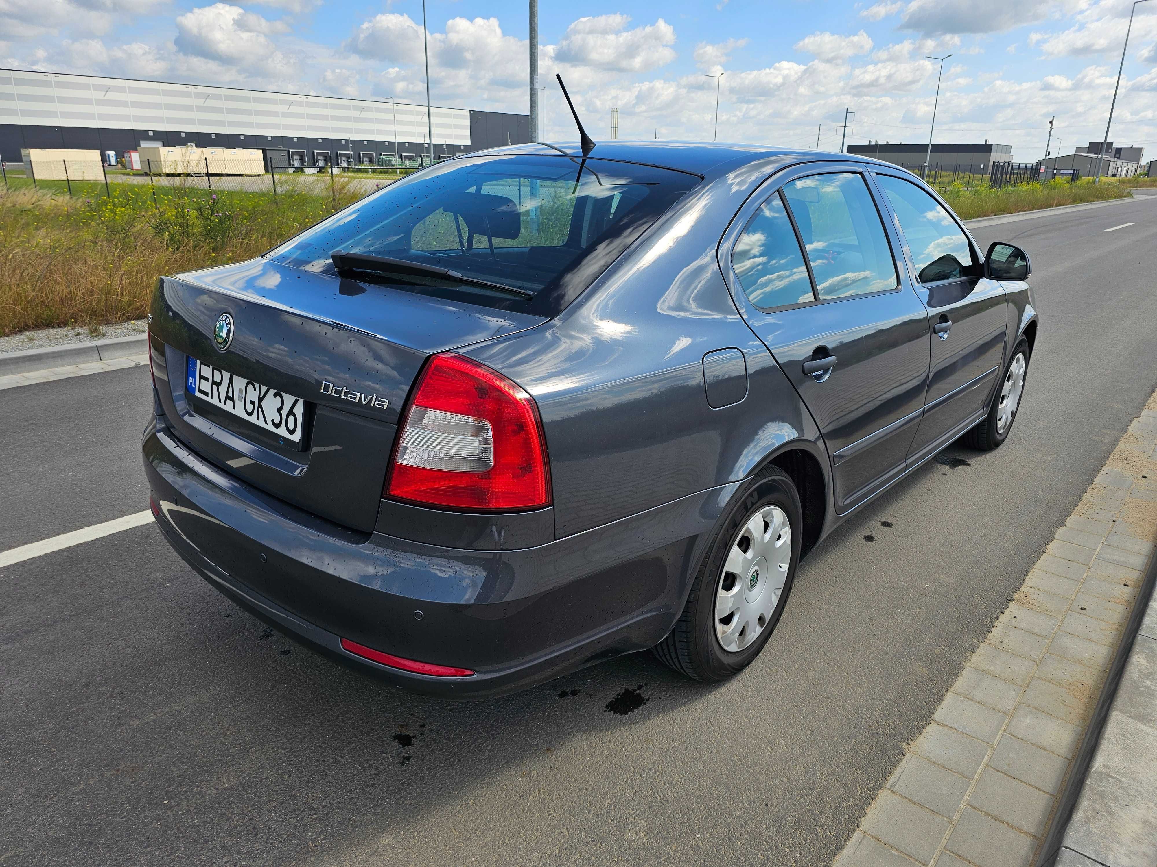 Skoda Octavia II 1.4 TSI Hatchback 2011 rok