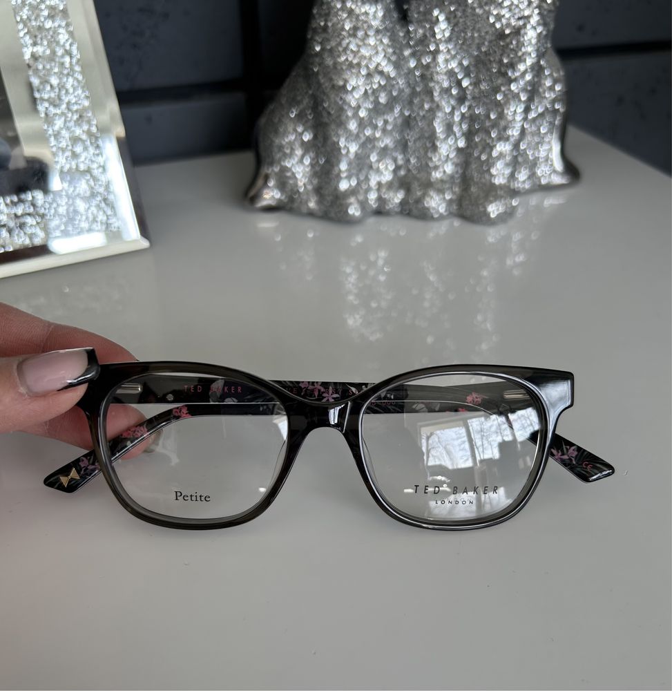 Oprawki okulary TED BAKER LONDON rozm. 48 Damskie/dziewczęce