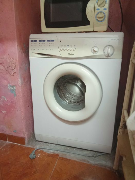 Máquina de Lavar roupa Whirlpool