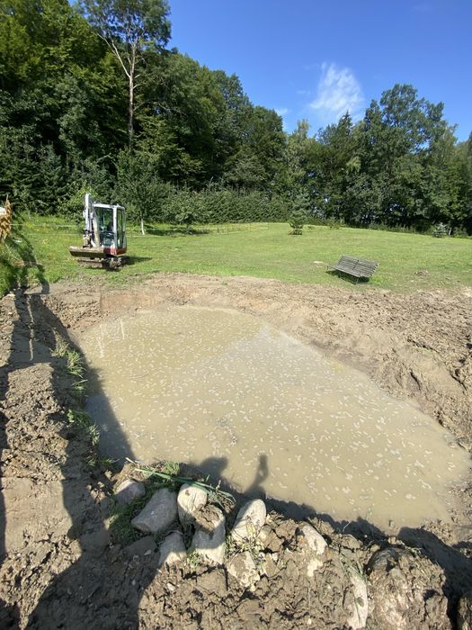 Usługi minikoparką, Koparko-ładowarką Wywrotka 3,5 Przyłącza wod-kan