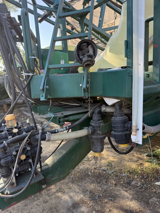 Оприскувач причепний