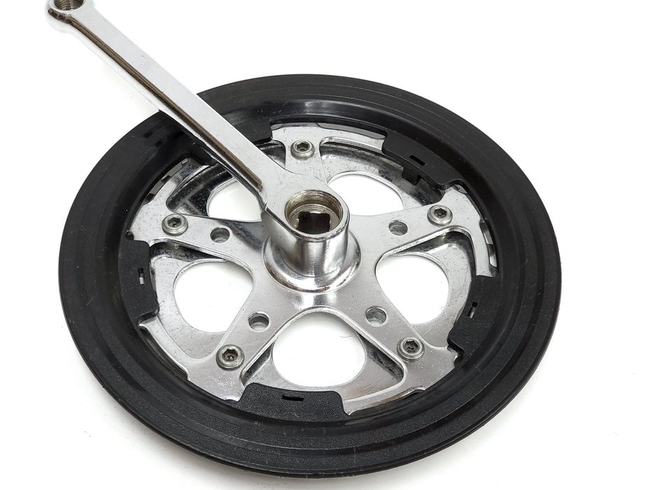 NOWA Korba 2 tarcze Romet Orkan Meteor Pasat na kwadrat