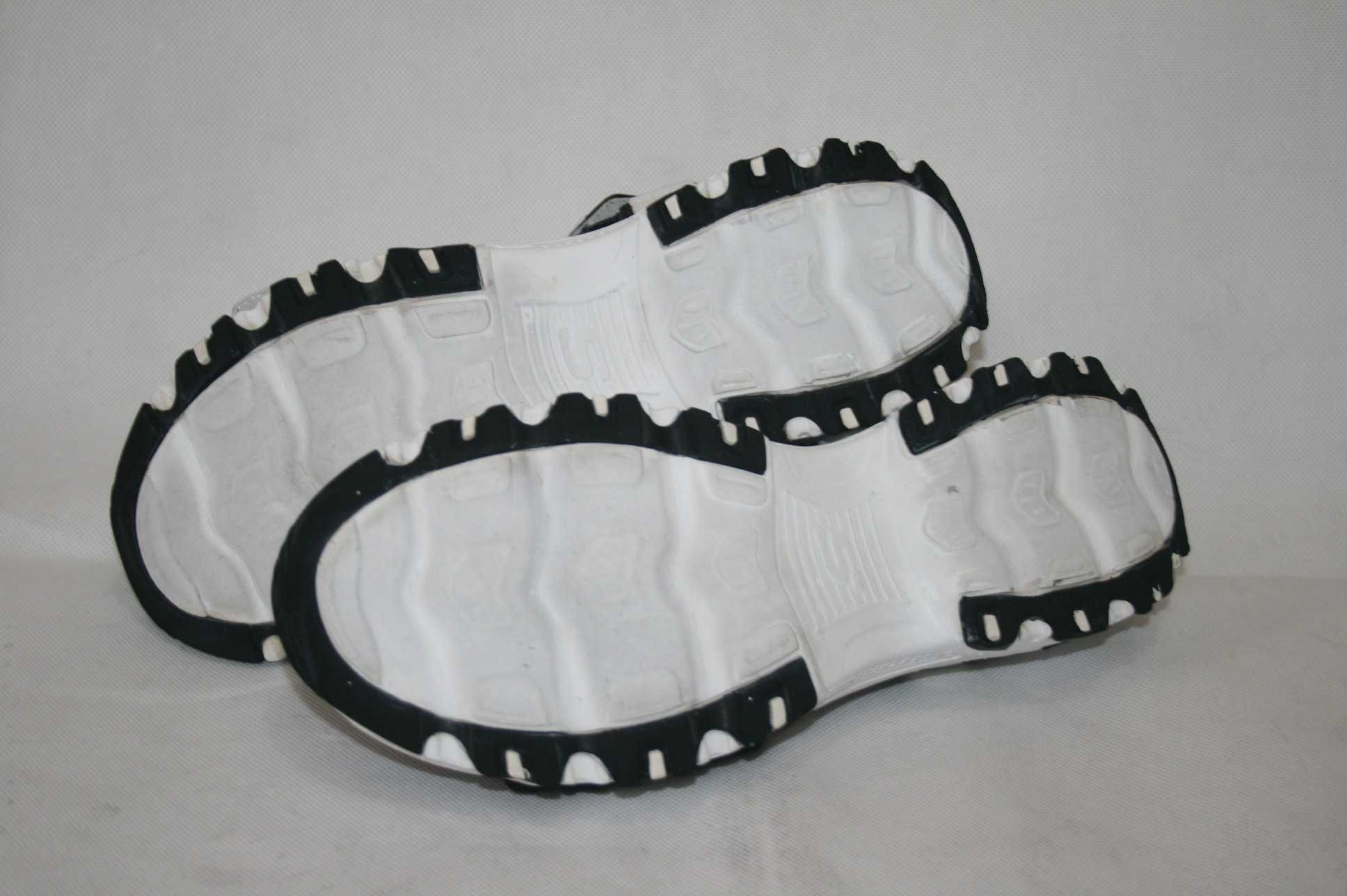 Сандалии Skechers 39 р. (25,5 см)