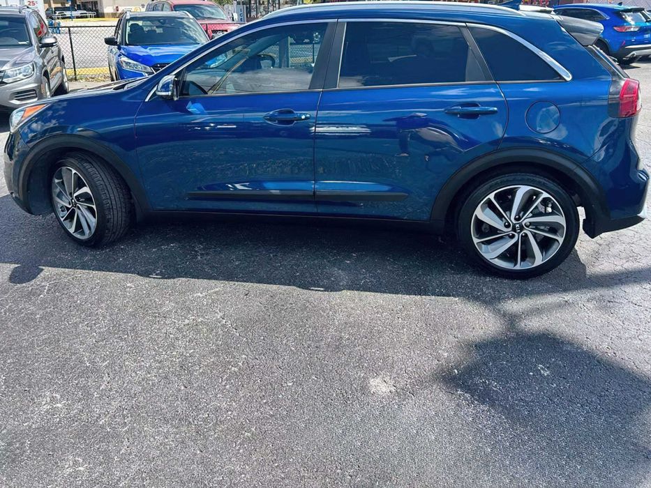 Kia Niro      2019