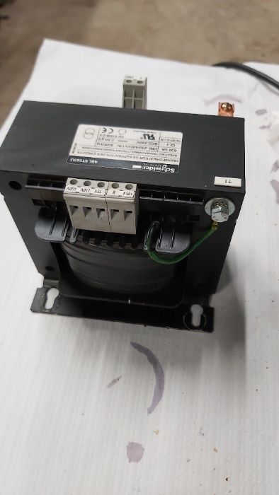 transformador isolador de circuitos