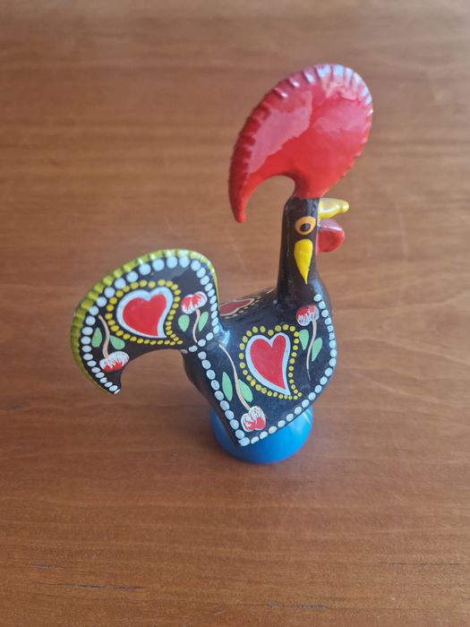 Galo de Barcelos em metal
