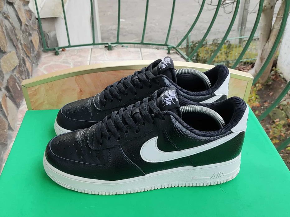 Nike Air Force 1 low '07 Шкіра Кросівки 2022 рік/43-27,5 см.