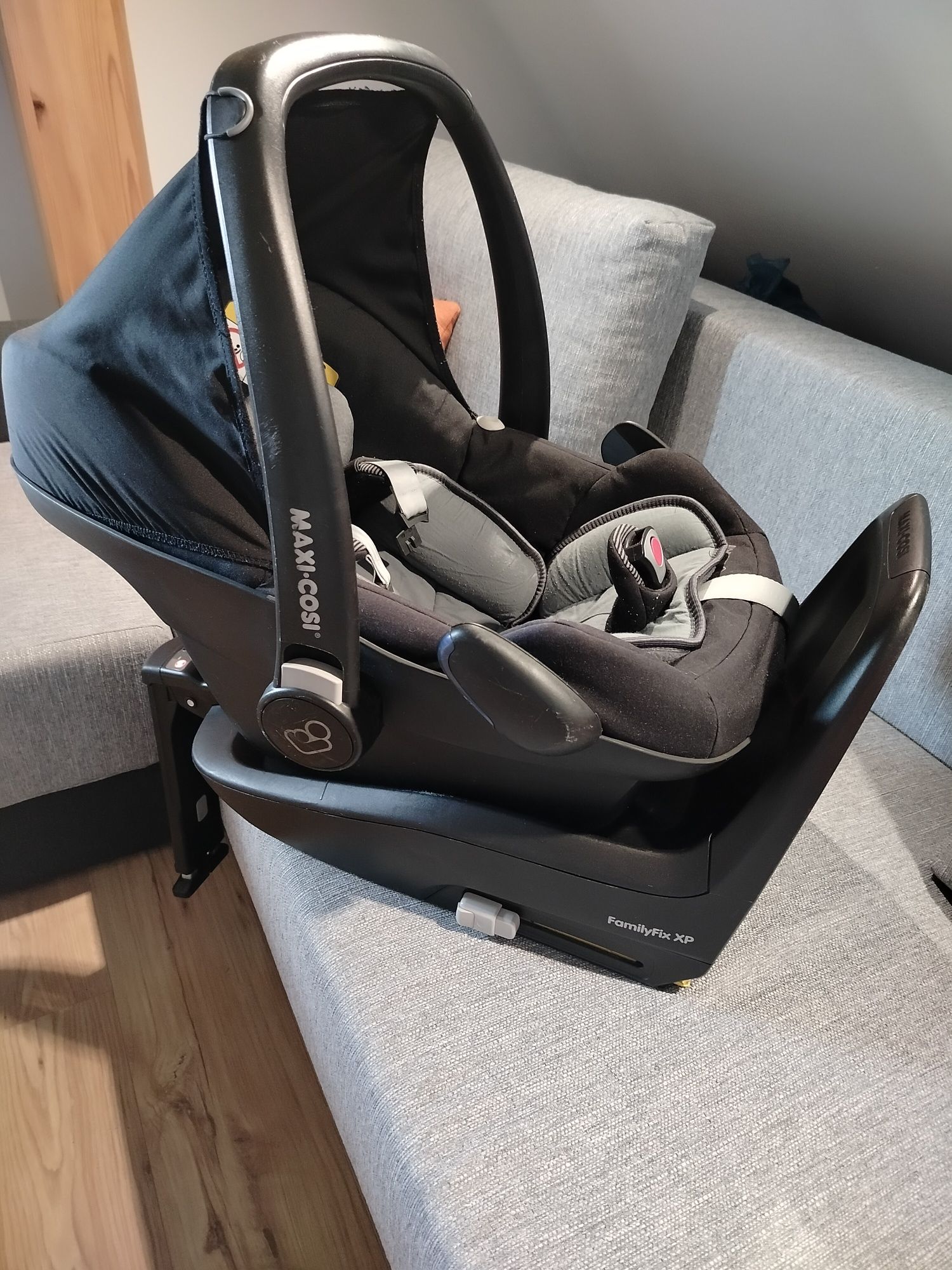 Nosidełko+baza Maxi Cosi