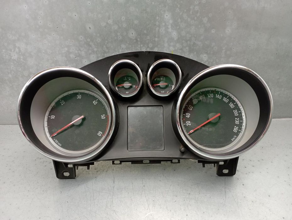 Quadrante / painel de instrumentos OPEL Astra J