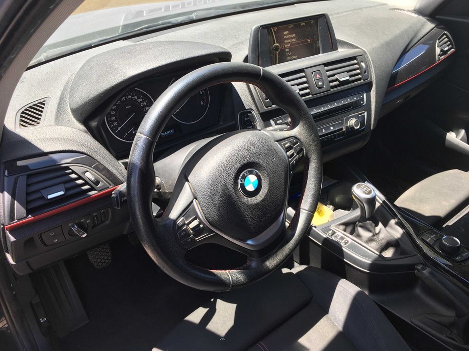BMW SÉRIE 1 116d (2013)