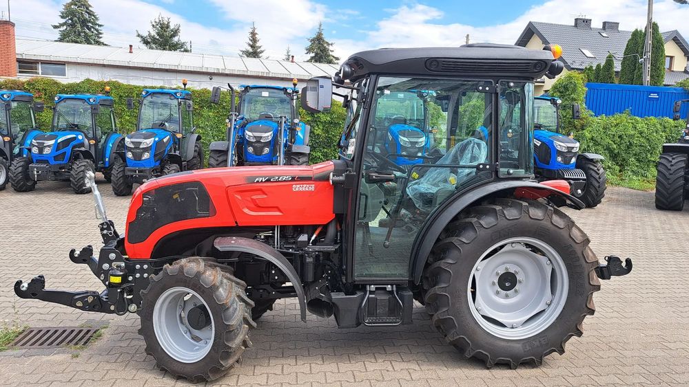 ANTONIO CARRARO AV 2.85L  ciągnik sadowniczy jak John Deere Massey Ferguson Class