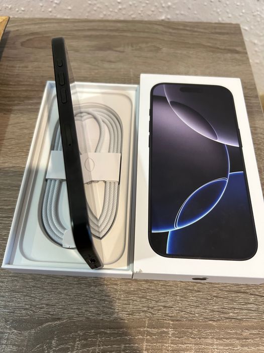 iPhone 16 pro max 256 gb