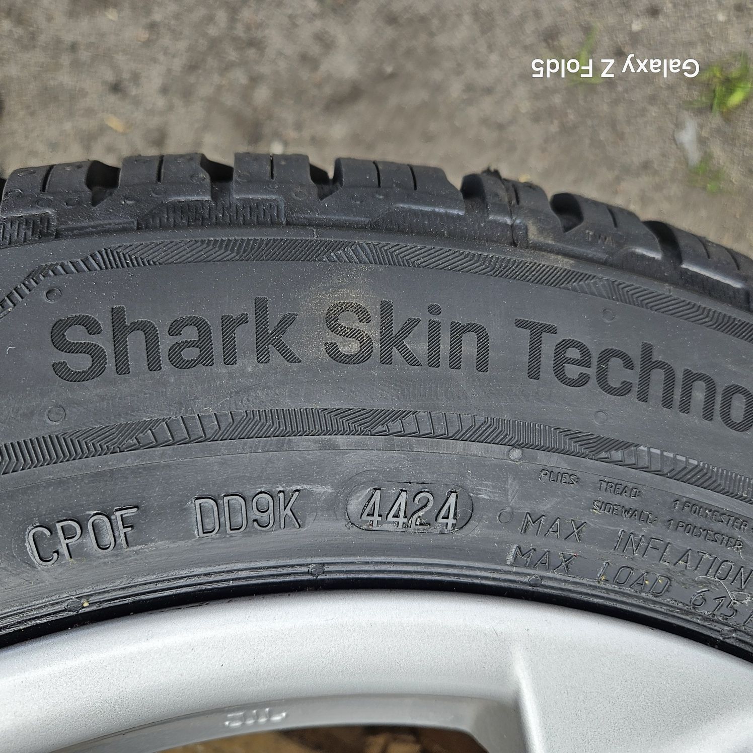 Koła całoroczne 205/55/16 Toyota Corolla XII 5x114,3 Nowe opony TPMS