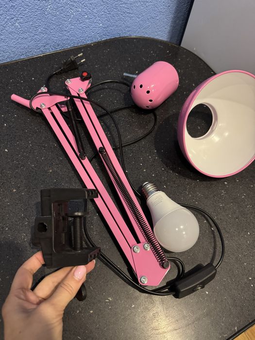 Лампа настільна для манікюра