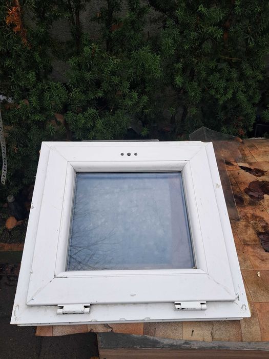 Sprzedam okienko PCV z rozbiórki. Stan dobry.