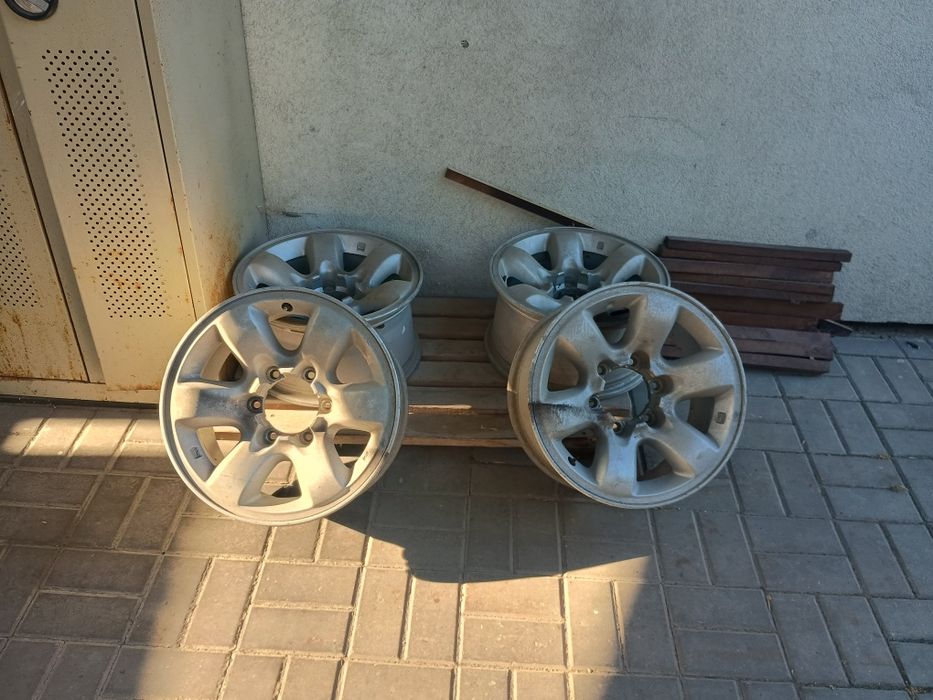 Felgi aluminiowe 16 cali komplet 5 szt.