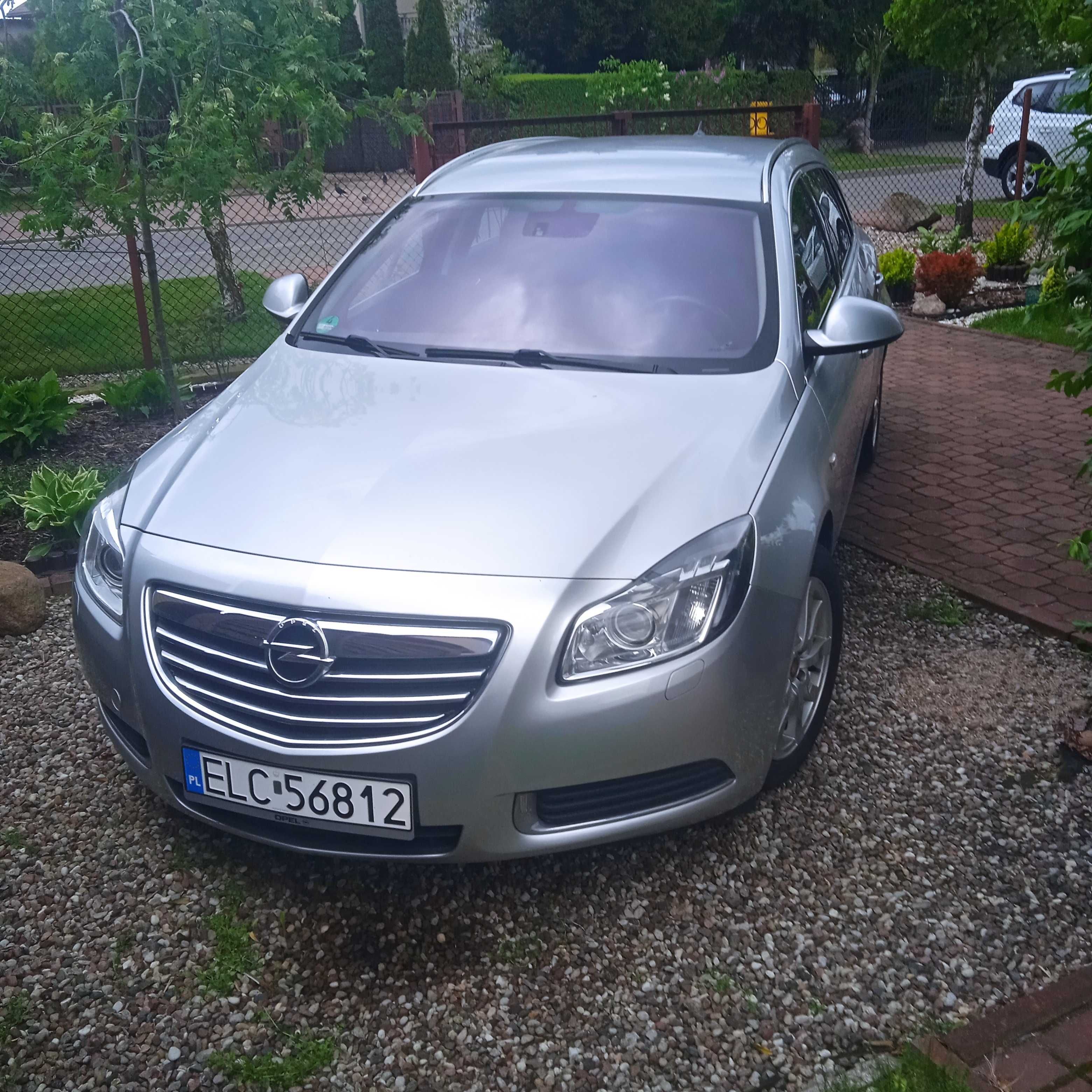 Opel Insignia Navi Hak stan bardzo dobry