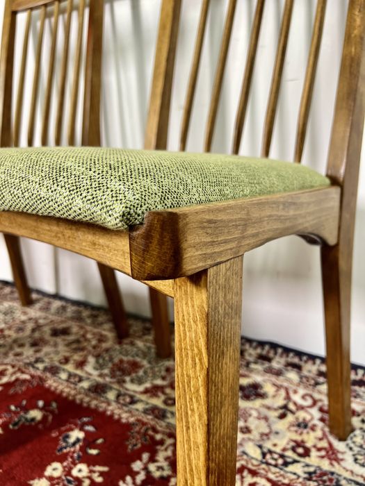 Krzesła PRL R. Hałas 200-157 szczeble buk mat vintage