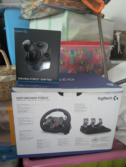 Volante Logitech G29 + Shifter e  HeadSet