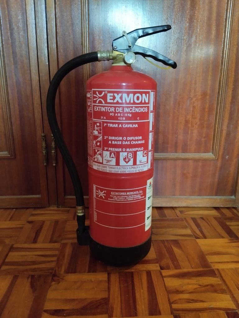 Extintor Pó A B C 6kg
