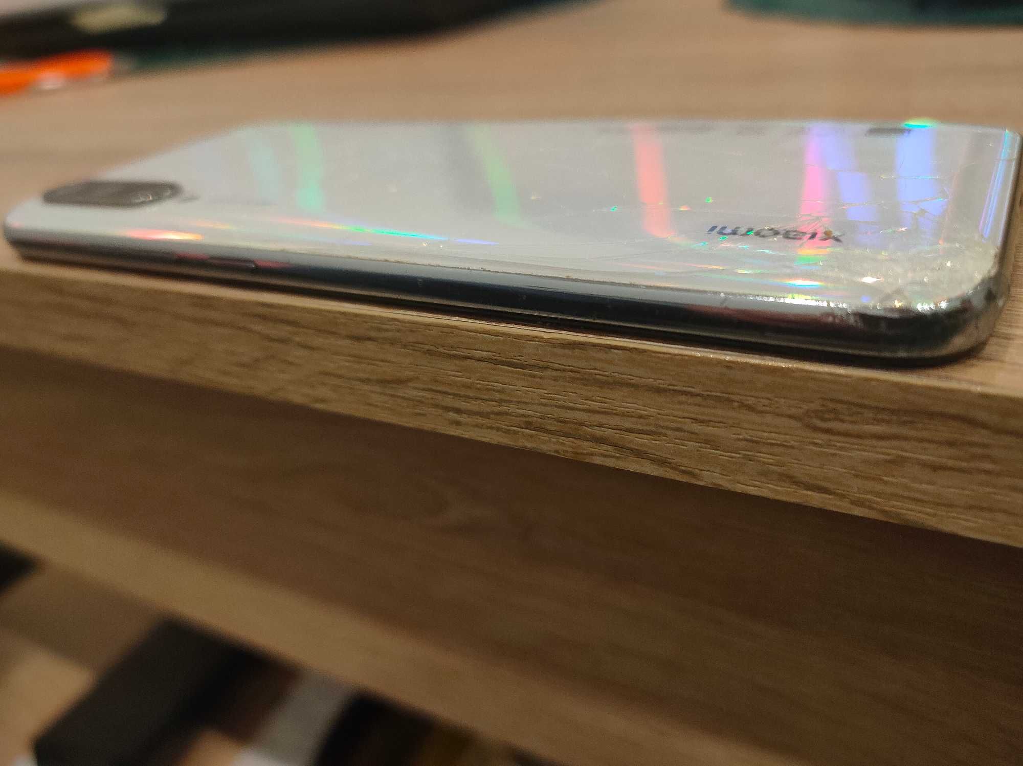 XIAOMI Mi A3 4 GB RAM / 64 GB Biały