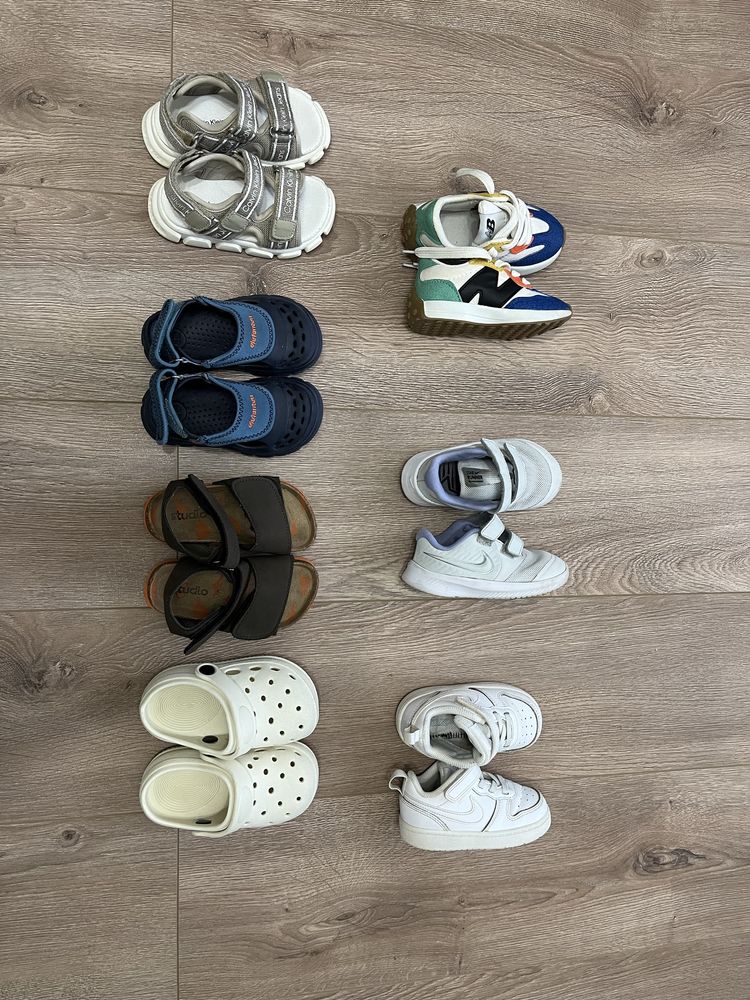 Кросівки nike,new balance , босоніжки calvin klein,крокси, аквашузи