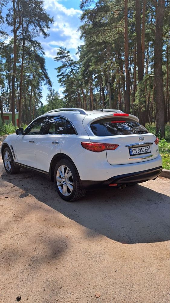 Infiniti QX70 3.7 Гбо 4 Офіційний Продам/обмін